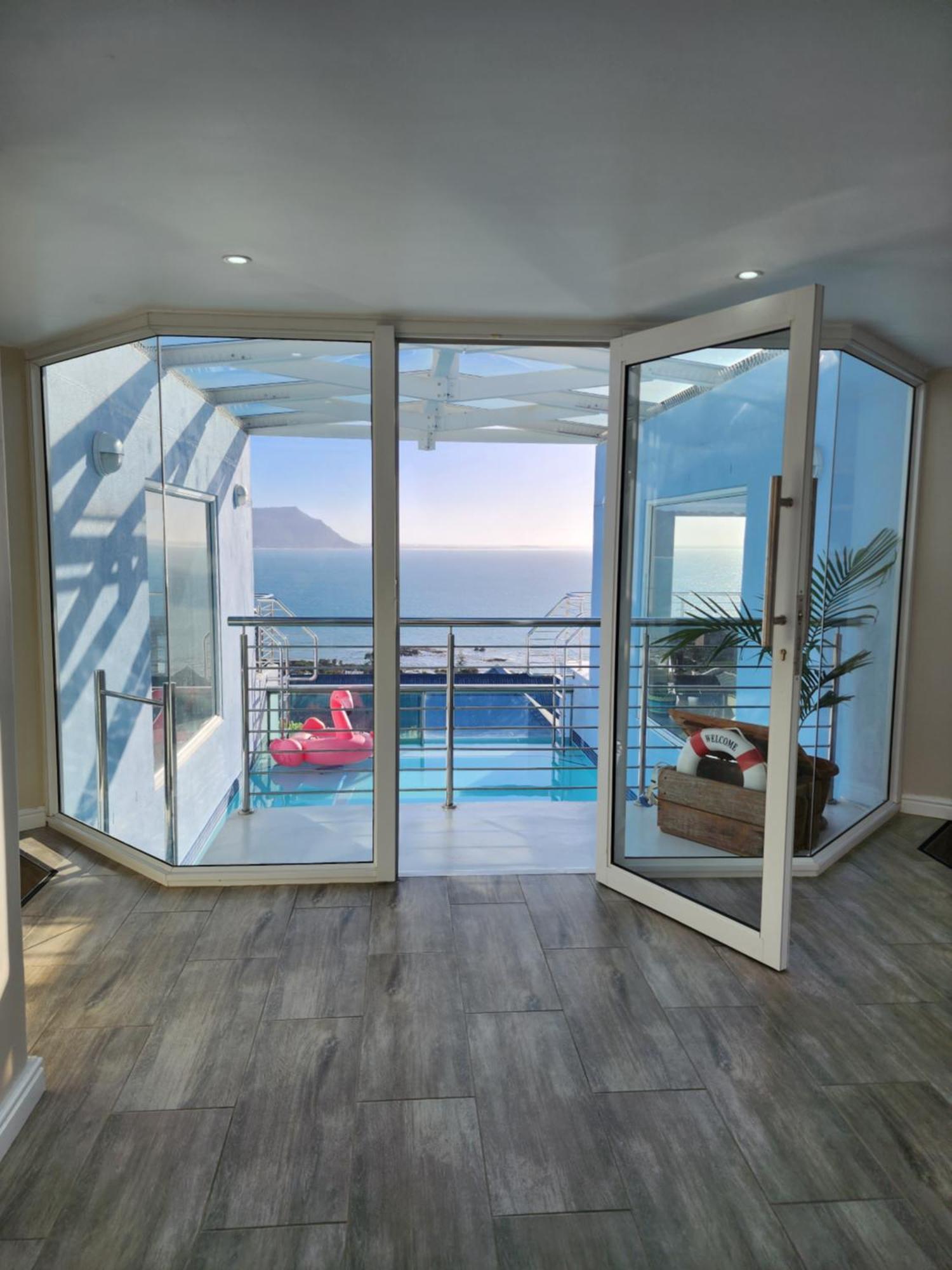 بلدة سيمون Boulders Blue Bed And Breakfast المظهر الخارجي الصورة